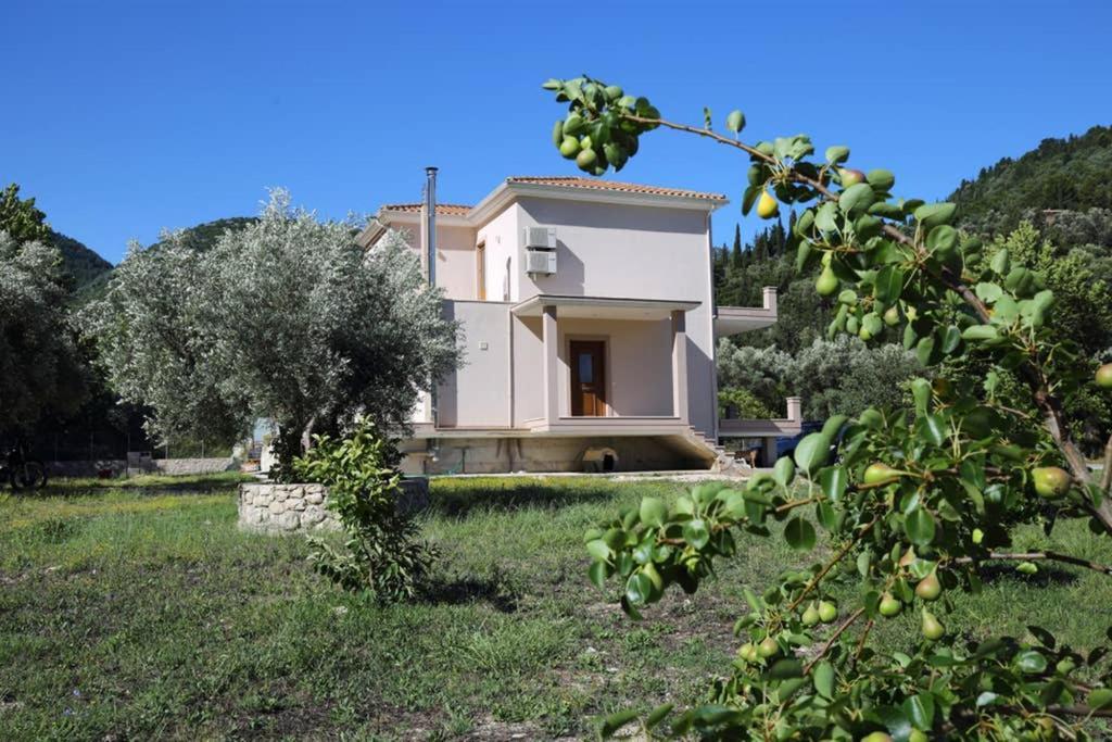Villa Ligero Agios Christoforos  Экстерьер фото